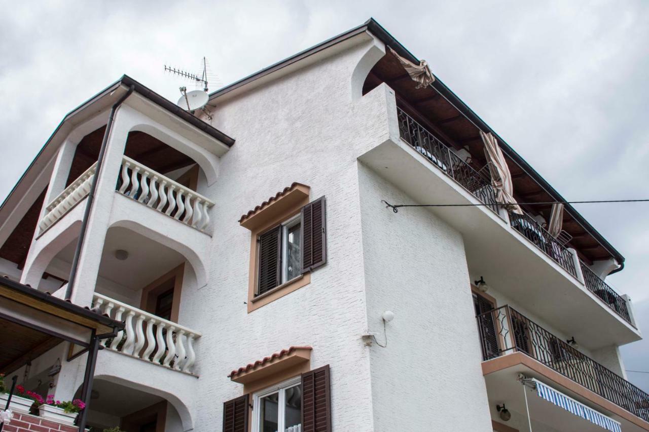 Guest House Ivo لوفغان المظهر الخارجي الصورة