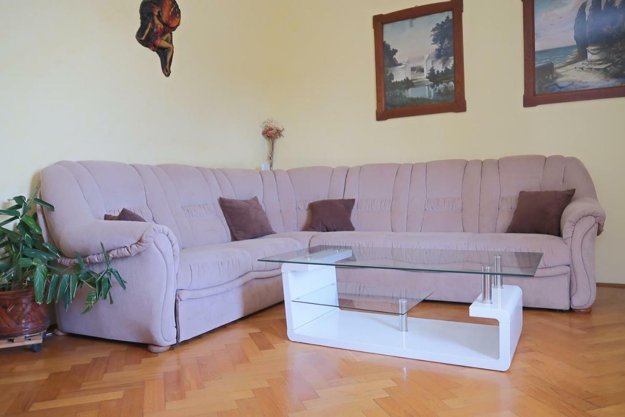 Guest House Ivo لوفغان المظهر الخارجي الصورة