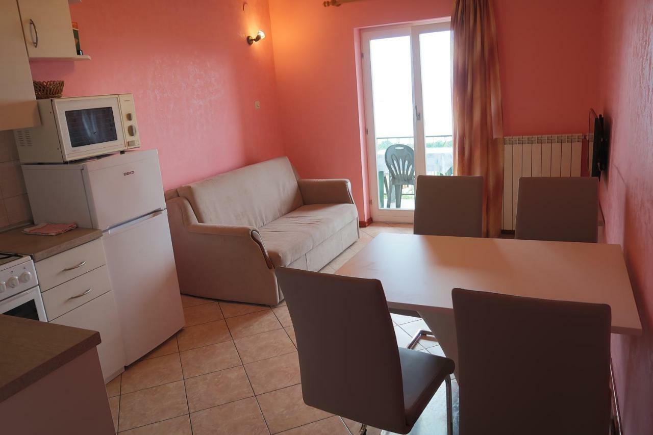 Guest House Ivo لوفغان المظهر الخارجي الصورة